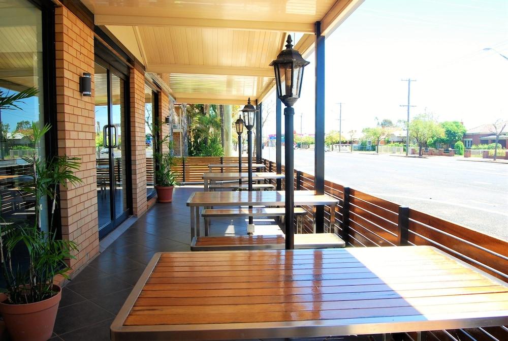 Golden West Motor Inn Dubbo Exterior foto